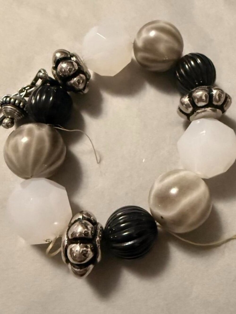 Chunky Black White Gray Beaded Stretch Bracelet Silver Floral Charm Boho